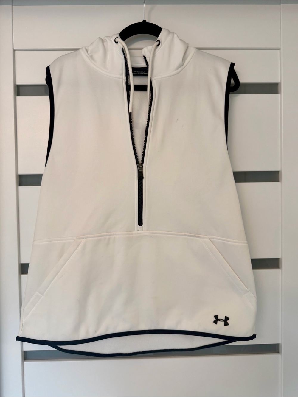Under Armour White Sleeveless Hooded Half-Zip Pullover with Black Trim